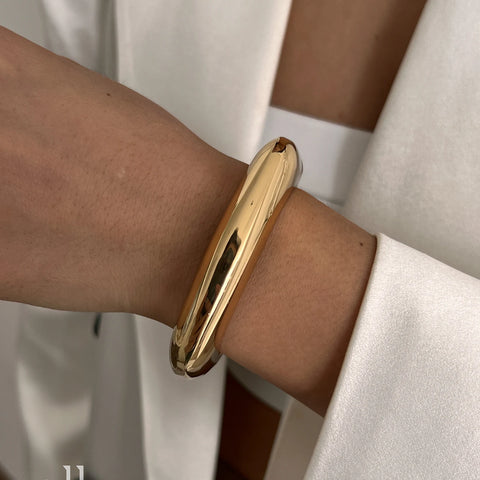 GILDED STATEMENT Bangle Set GILDED STATEMENT Bangle Set