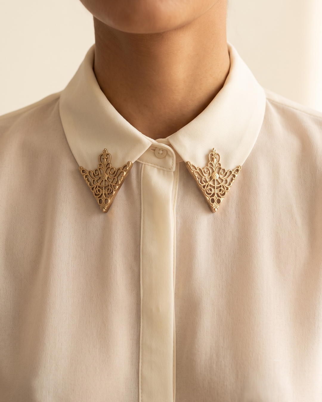 DALLAS Collar Pins