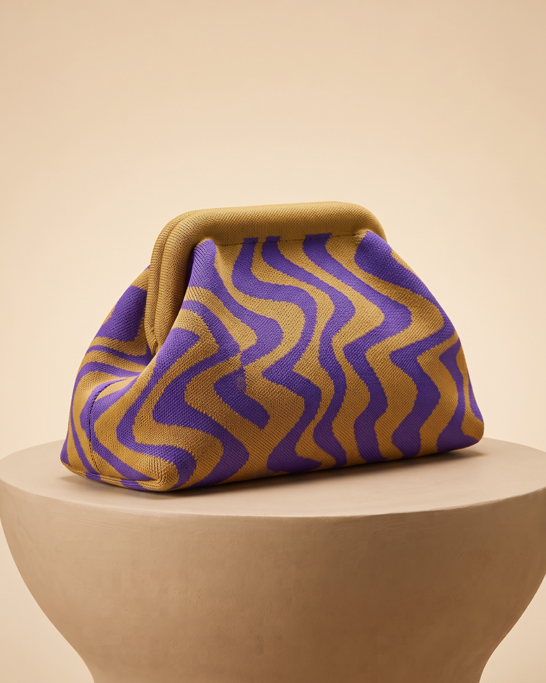 WAVE Knit Clutch Bag Main image