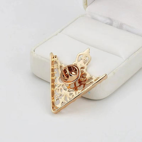 DALLAS Triangle Collar Pins – Metalwork Statement Brooches