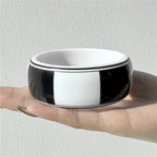 GRAPHIC Wide Bangle