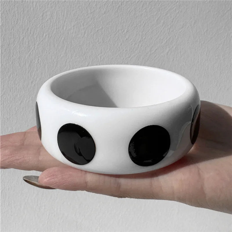 GRAPHIC Wide Bangle