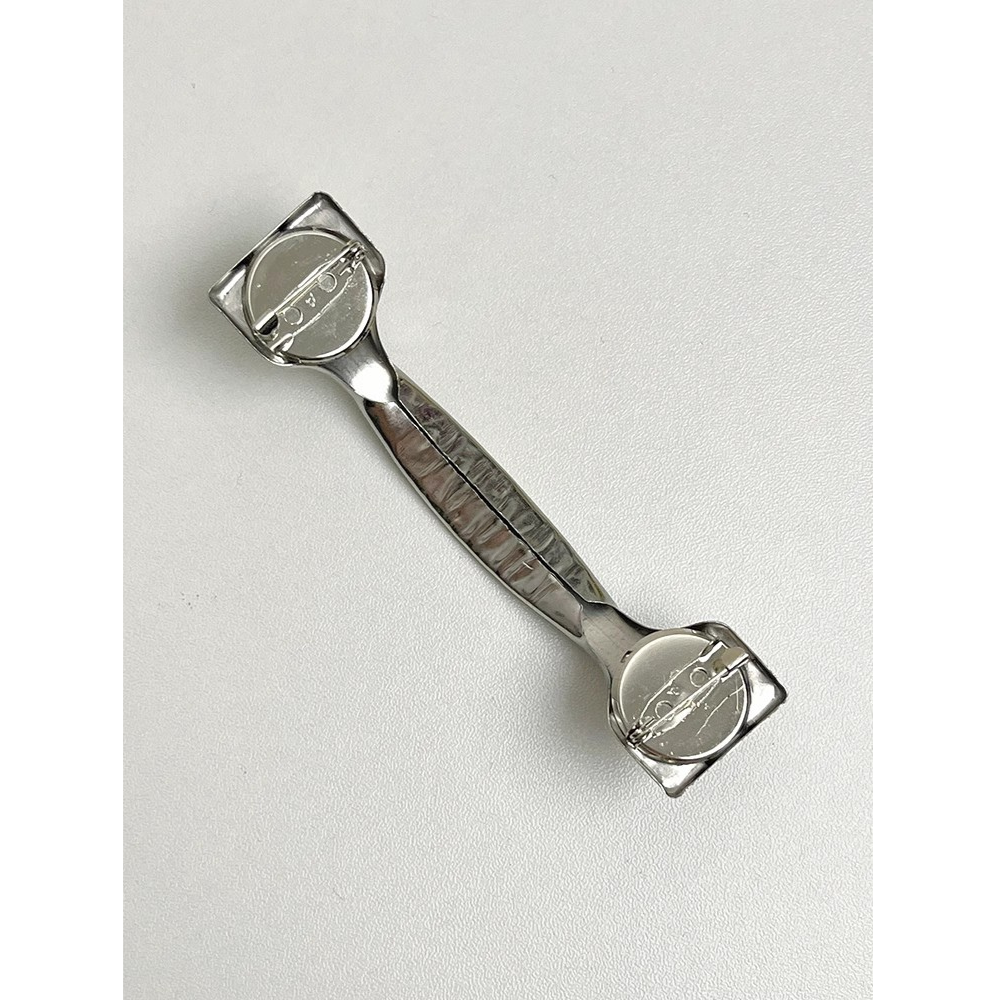 HANDLE Brooch Pin-jewelry-SAINT CHIC-SAINT CHIC