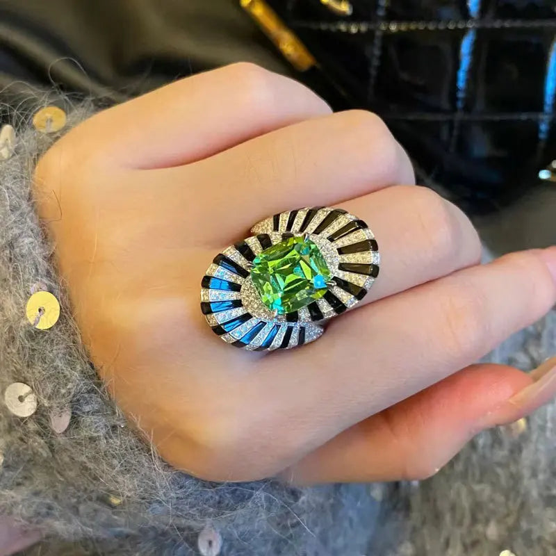 VERDURE Crystal Cocktail Ring