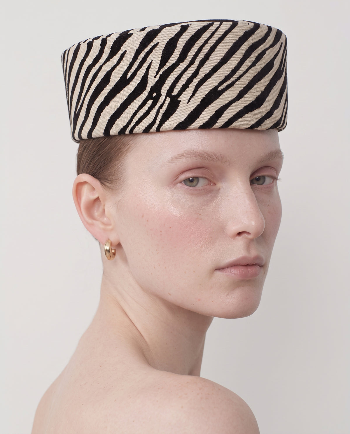 ZÈBRE Pillbox Hat-Hat-SAINT CHIC-White-SAINT CHIC