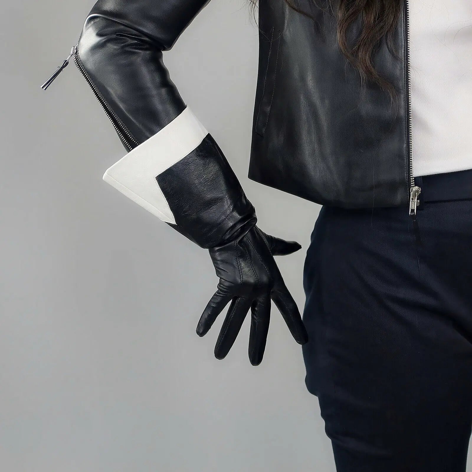 AVENUE Leather Glove Secondary image