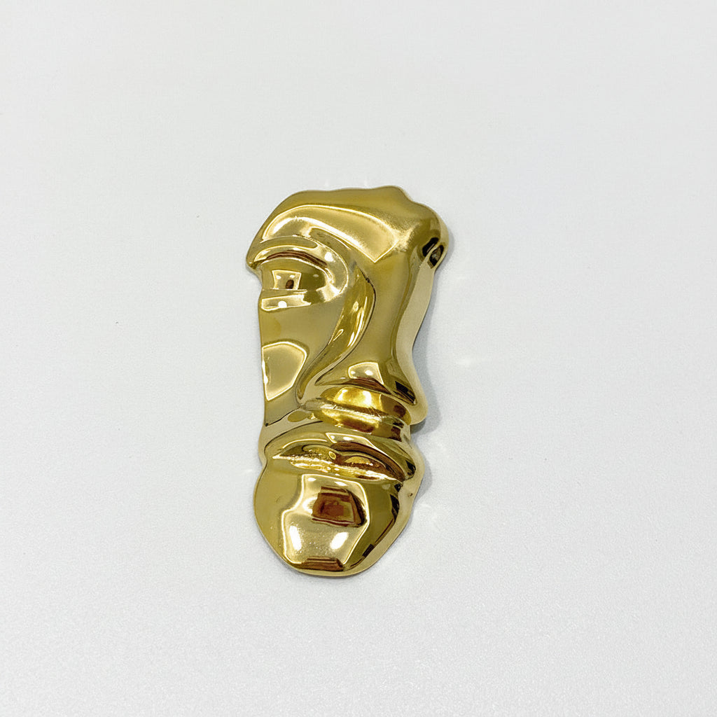 LE VISAGE Brooch Secondary image