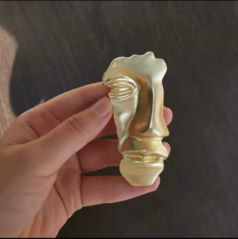 SAINT CHIC brooch Half Face LE VISAGE Brooch